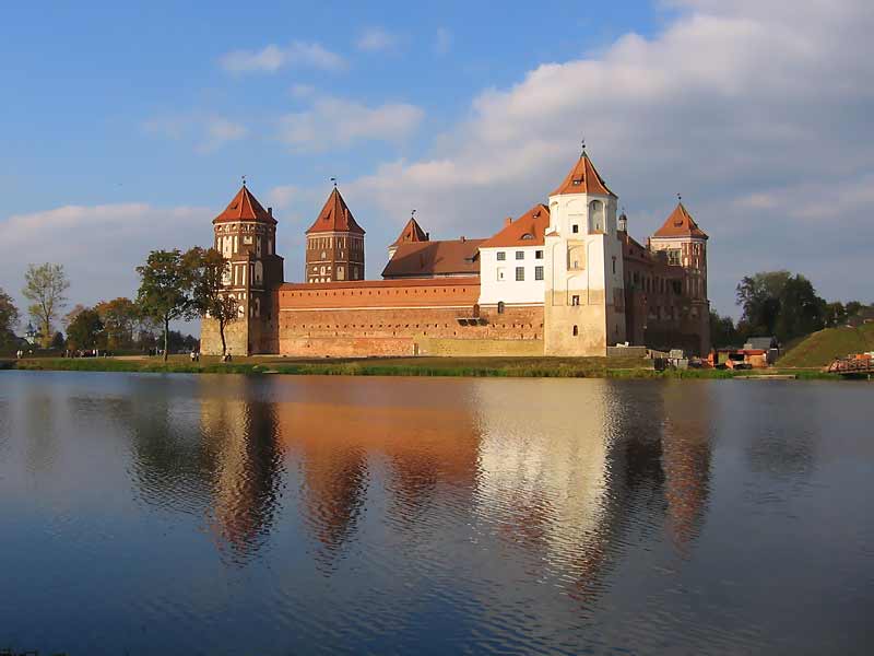 Мирський замок
